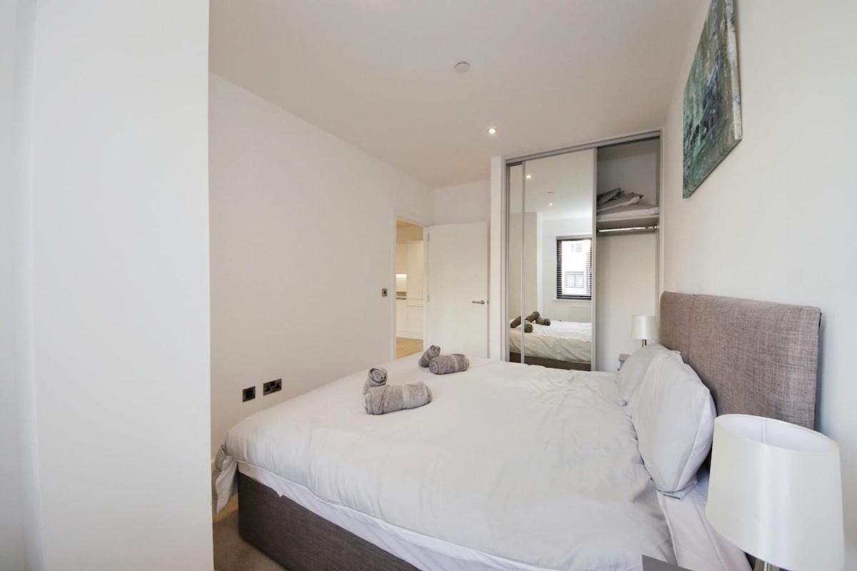 Modern Comfort 1 Bed Apartment Broadoaks, Sulihull Solihull Exterior foto